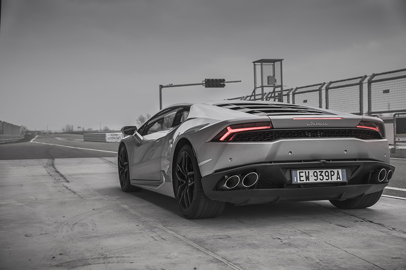 Lamborghini Huracan LP610-4 pista 23